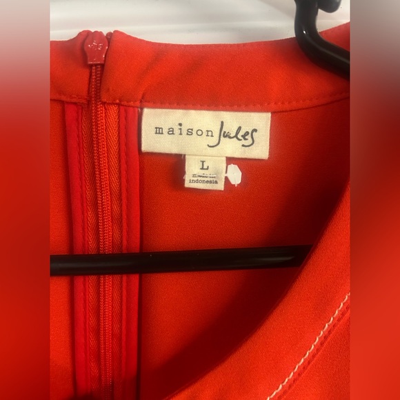 NWOT Elegant Red Sleeveless Dress✨ - Picture 2 of 7